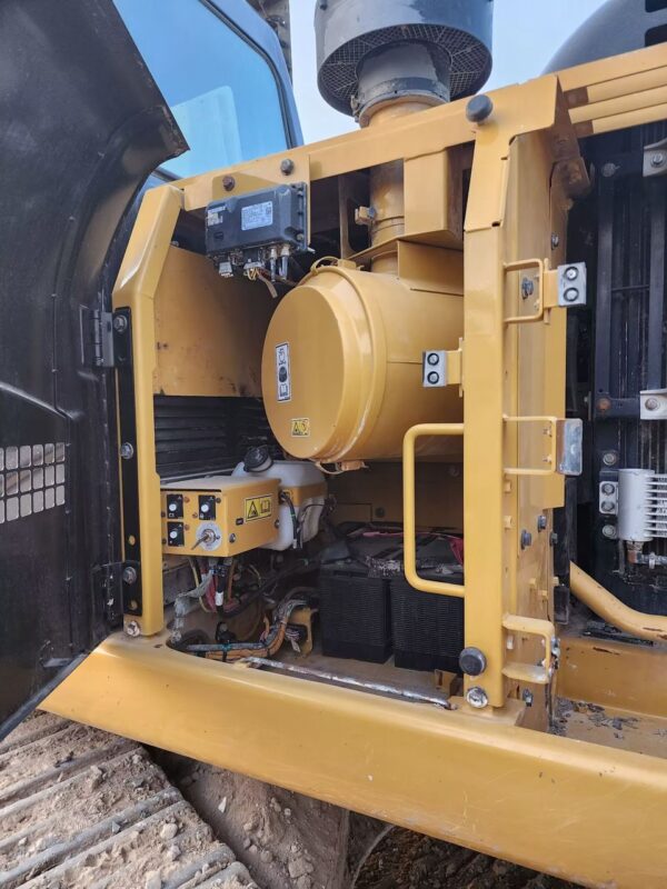 CAT330D2L - 图片 17