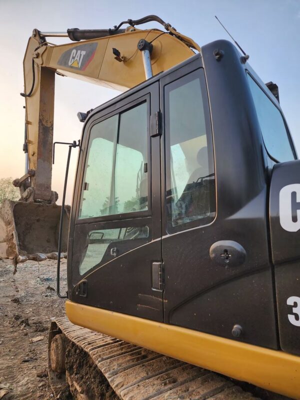 CAT330D2L - 图片 22
