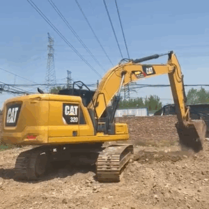 CAT320