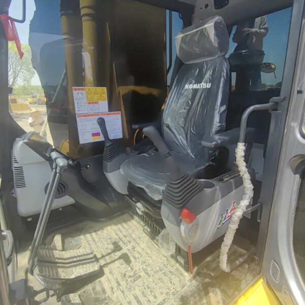 Komatsu PC270 - 图片 4