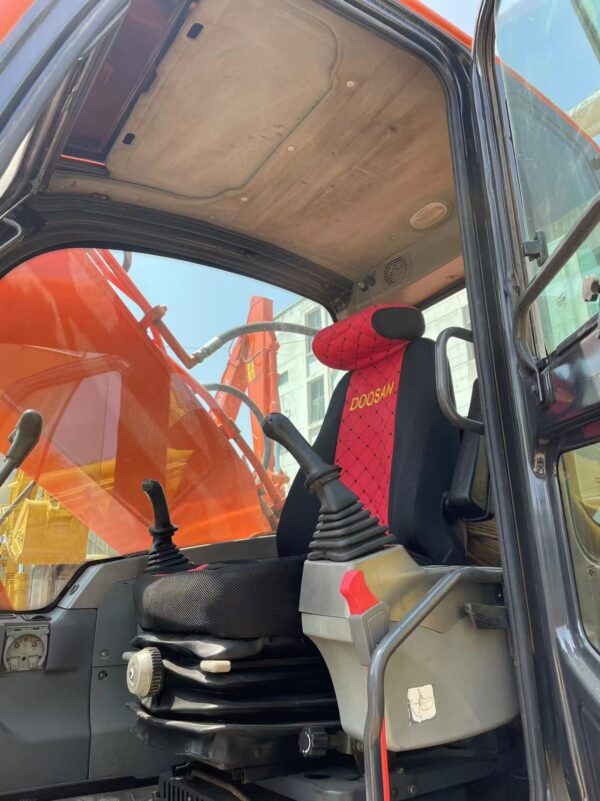 Doosan DX225 - 图片 5