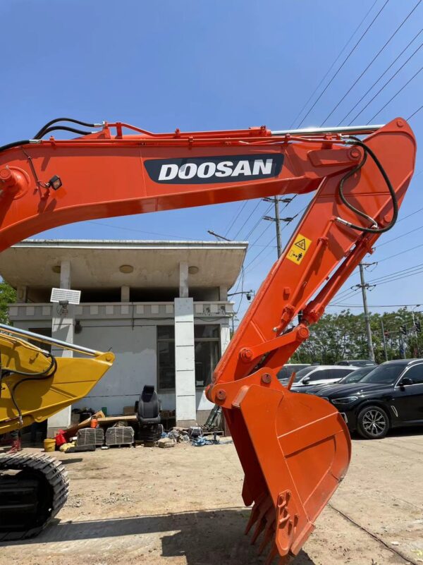 Doosan DX225 - 图片 3