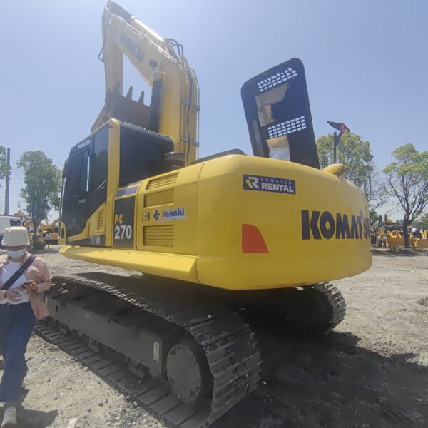 Komatsu PC270