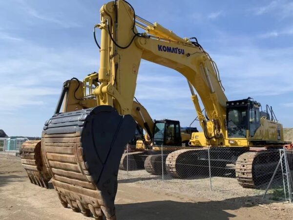 Komatsu PC800