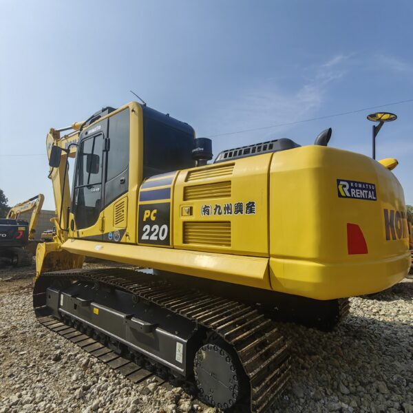 Komatsu PC220-8 - 图片 2