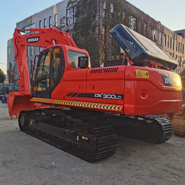 Doosan DX300LC