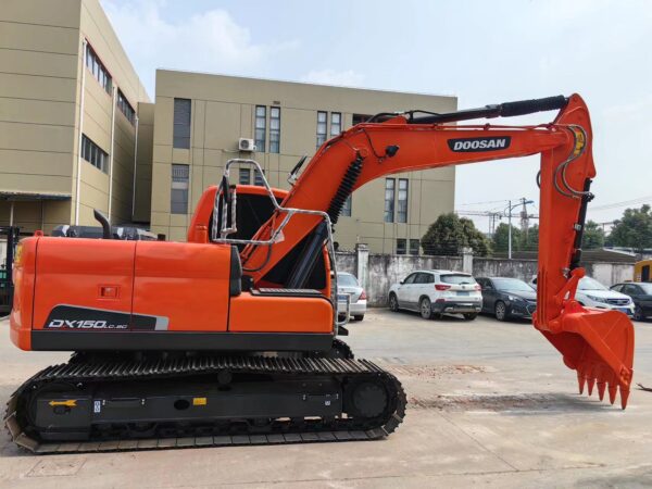 Doosan DX150 - 图片 3